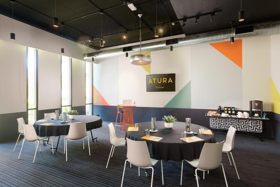 Atura Blacktown Exterior photo